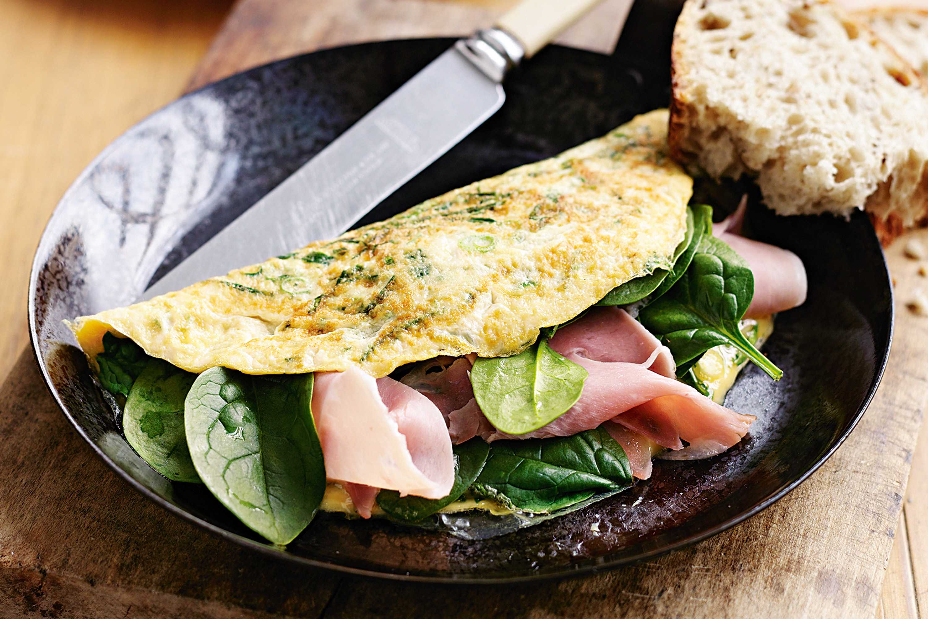 Яичница с сыром – рецепты быстрых яичниц с сыром для завтрака