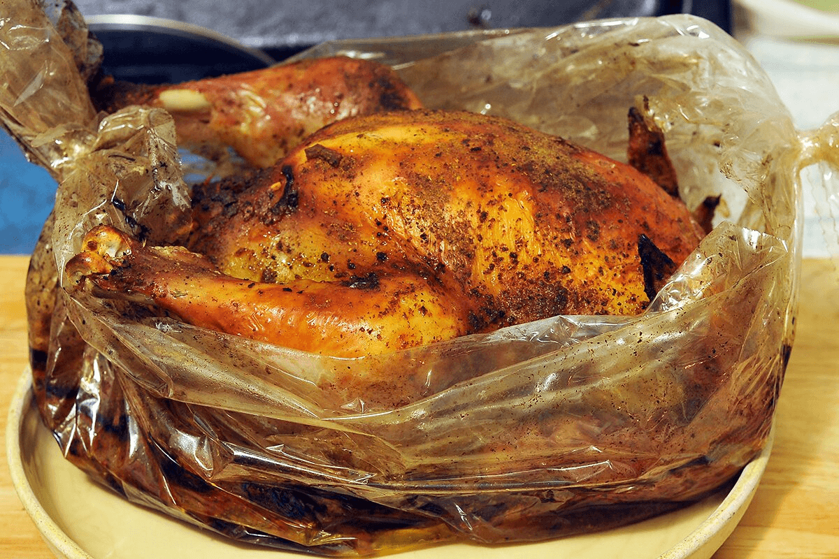 Курица в пакете время запекания