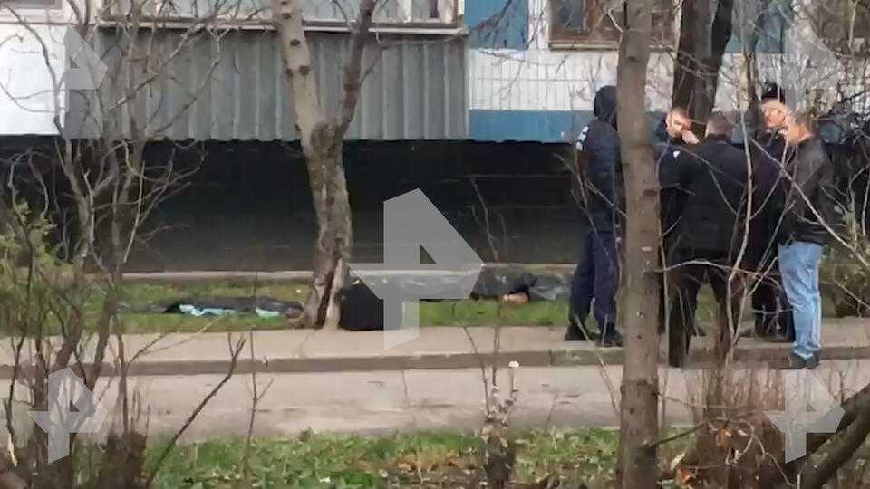 «я считаю, что она просто была под чем-то»: отец детей, которых мать выбросила из окна, рассказал свою версию произошедшего