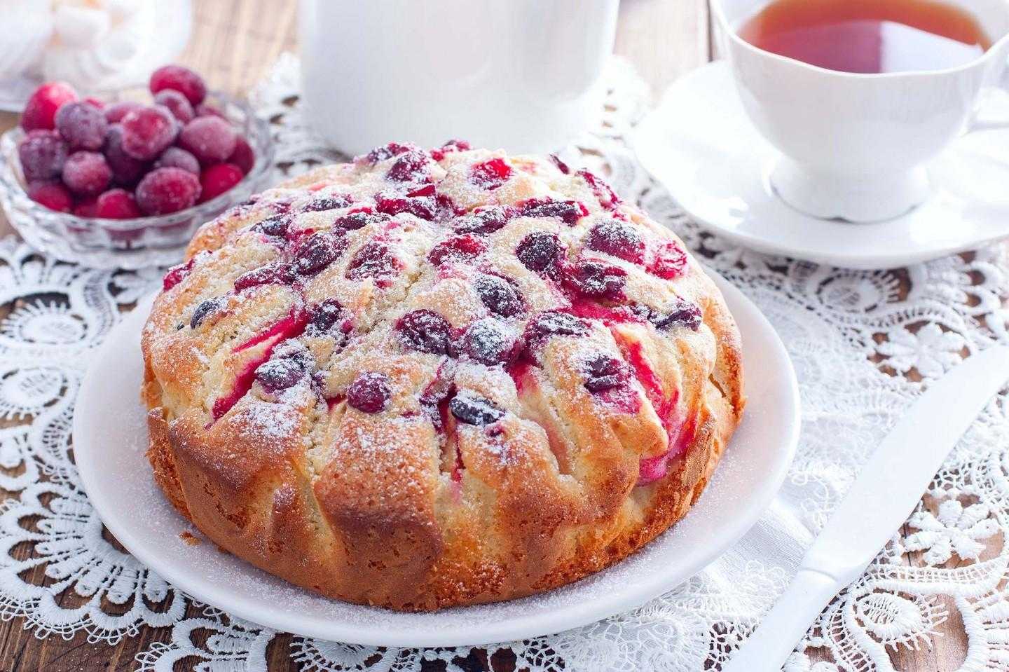 Пирог с клюквой – райское наслаждение десертом осенью и зимой