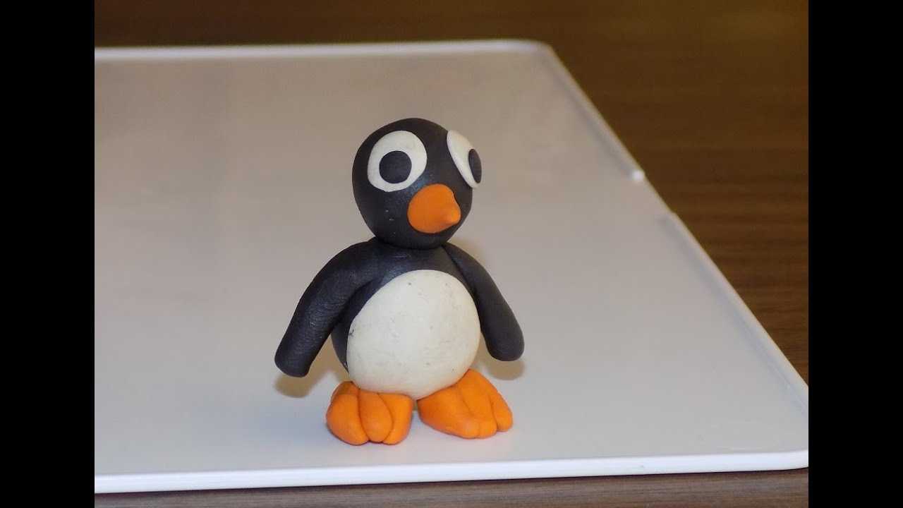 Как сделать пингвина из пластилина или панду пошагово