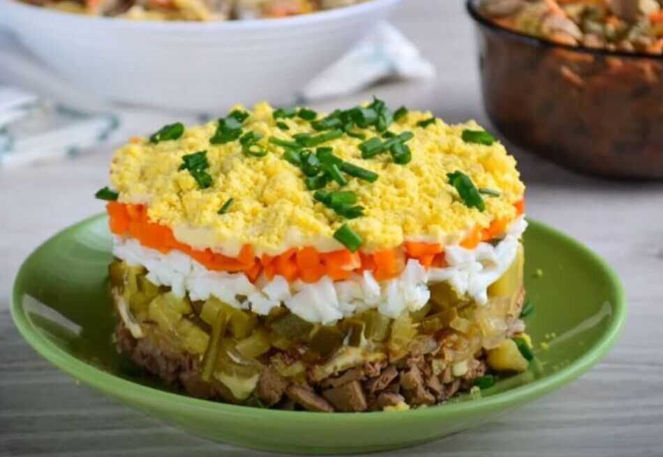 Печеночный салат - подборка лучших рецептов. как правильно и вкусно приготовить печеночный салат. - автор екатерина данилова - журнал женское мнение